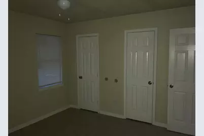 534 W Kearney Street, Mesquite, TX 75149 - Photo 9