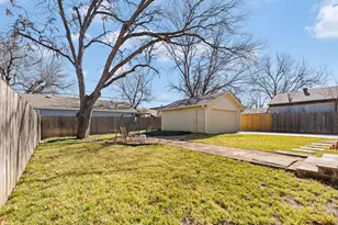 2737 Ryan Pl Dr, Fort Worth, TX 76110 - Photo 29