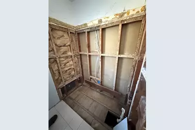 605 Hinton Street, Grand Prairie, TX 75050 - Photo 11