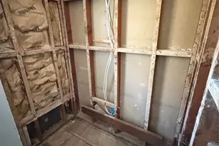 605 Hinton St, Grand Prairie, TX 75050 - Photo 11