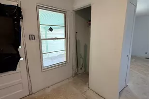 605 Hinton St, Grand Prairie, TX 75050 - Photo 7