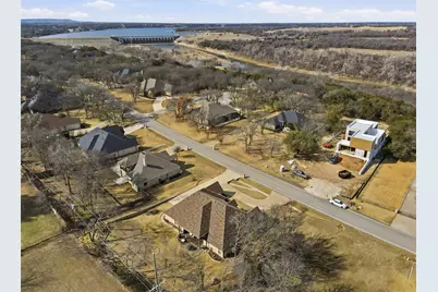 6403 Westover Drive, Granbury, TX 76049 - Photo 35