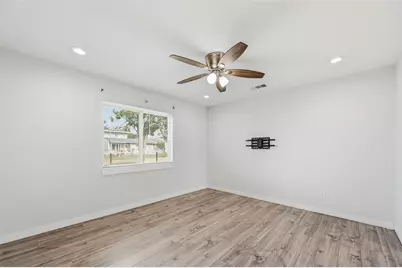 1032 Hoke Smith Drive, Dallas, TX 75224 - Photo 17