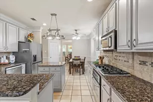 2441 Brycewood Ln, Plano, TX 75025 - Photo 11