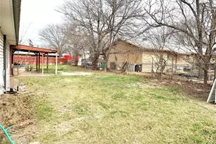 1412 Sunset Dr, Goldthwaite, TX 76844 - Photo 29