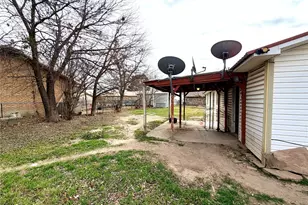 1412 Sunset Dr, Goldthwaite, TX 76844 - Photo 27