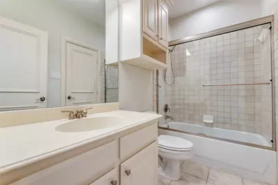 13 Cochran Oaks Lane, Dallas, TX 75220 - Photo 17