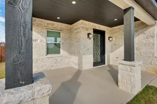 517 Highview Ct, Godley, TX 76044 - Photo 5