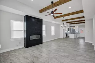 517 Highview Ct, Godley, TX 76044 - Photo 11