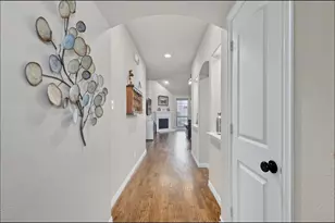 209 Florence Dr, Lewisville, TX 75056 - Photo 11