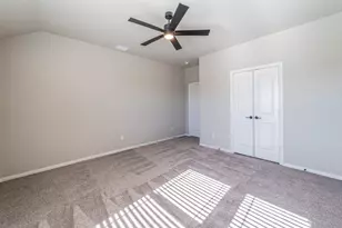 1049 Snowy Owl Dr, Alvarado, TX 76009 - Photo 15