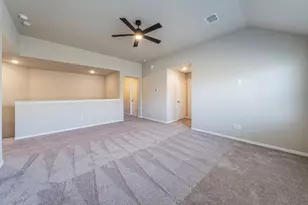 1049 Snowy Owl Dr, Alvarado, TX 76009 - Photo 25