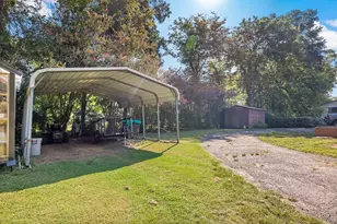 231 Quitman St, Pittsburg, TX 75686 - Photo 29