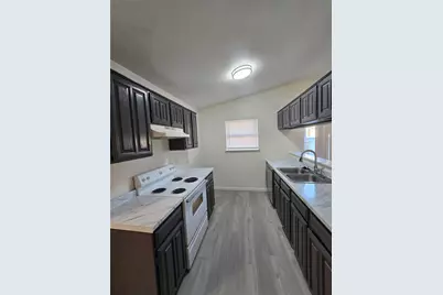 1451 Brook Meadow Circle, Lancaster, TX 75134 - Photo 3