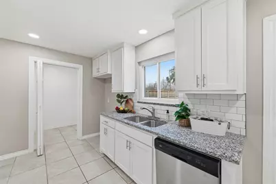 1311 Coke Drive, Arlington, TX 76010 - Photo 3