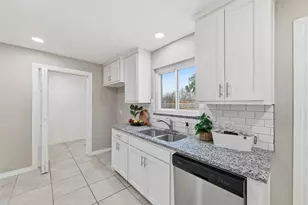 1311 Coke Dr, Arlington, TX 76010 - Photo 3