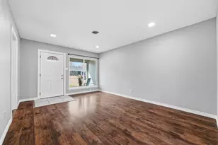 1311 Coke Dr, Arlington, TX 76010 - Photo 7