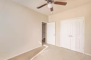 6811 Gamecock Ct, Greenville, TX 75402 - Photo 7