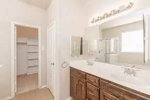 6811 Gamecock Ct, Greenville, TX 75402 - Photo 17