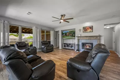 7305 Meadowwood Drive, Rowlett, TX 75089 - Photo 13