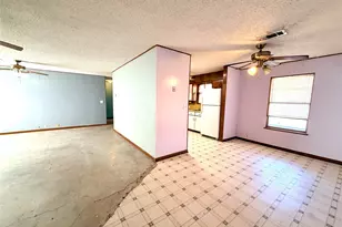 1303 Hanna Valley Rd, Goldthwaite, TX 76844 - Photo 11