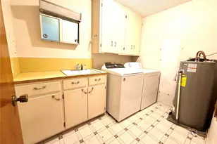 1303 Hanna Valley Rd, Goldthwaite, TX 76844 - Photo 29