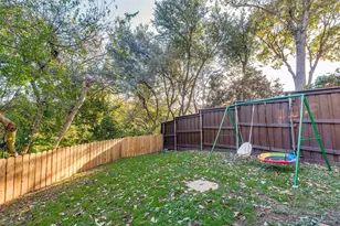 9122 Cochran Heights Dr, Dallas, TX 75220 - Photo 9