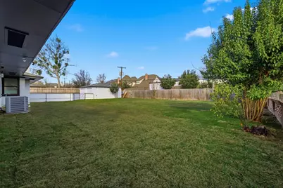 6207 Royal Lane, Dallas, TX 75230 - Photo 21