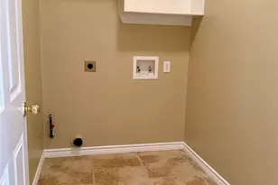 4213 Forestedge Dr, Grand Prairie, TX 75052 - Photo 27