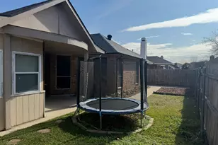 4213 Forestedge Dr, Grand Prairie, TX 75052 - Photo 29