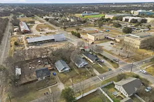 514 N Lee Ave, Sherman, TX 75090 - Photo 11