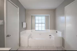 313 Diamond Dr, DeSoto, TX 75115 - Photo 13