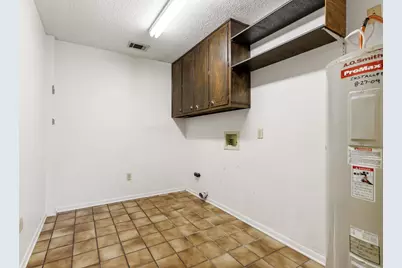 100 Linden Lane, Hewitt, TX 76643 - Photo 13