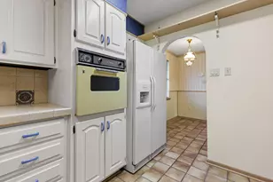 100 Linden Ln, Hewitt, TX 76643 - Photo 11