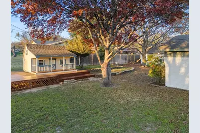 100 Linden Lane, Hewitt, TX 76643 - Photo 31