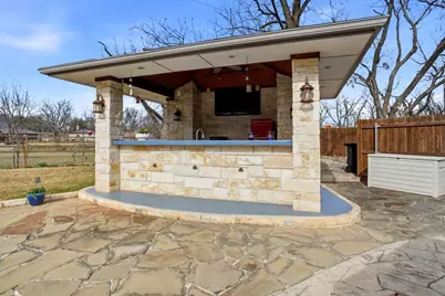 7611 Ravenswood Road, Granbury, TX 76049 - Photo 25
