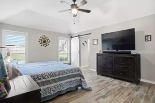 7611 Ravenswood Rd, Granbury, TX 76049 - Photo 15