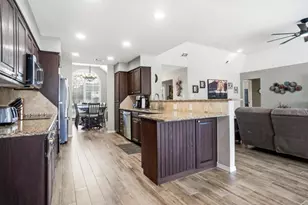 7611 Ravenswood Rd, Granbury, TX 76049 - Photo 11