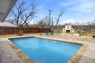 7611 Ravenswood Rd, Granbury, TX 76049 - Photo 23