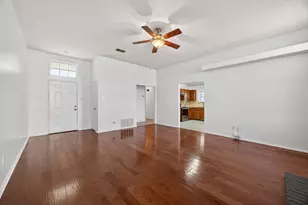 721 Windridge Ln, Burleson, TX 76028 - Photo 5