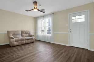 162 N Imperial Dr, Denison, TX 75020 - Photo 3