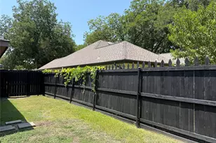 6018 Raleigh Dr, Garland, TX 75044 - Photo 31