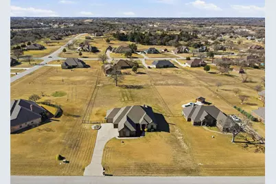 162 Ellis Spring Drive, Weatherford, TX 76085 - Photo 37