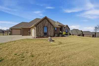 162 Ellis Spring Drive, Weatherford, TX 76085 - Photo 3