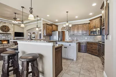 162 Ellis Spring Drive, Weatherford, TX 76085 - Photo 11