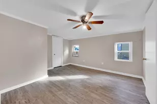 416 E Avenue F, Midlothian, TX 76065 - Photo 3