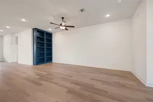 2085 Emerald Grove Dr, Arlington, TX 76005 - Photo 21