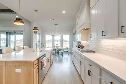 460 Royal Santana Run, Weatherford, TX 76087 - Photo 15