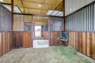 460 Royal Santana Run, Weatherford, TX 76087 - Photo 37