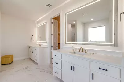 460 Royal Santana Run, Weatherford, TX 76087 - Photo 19